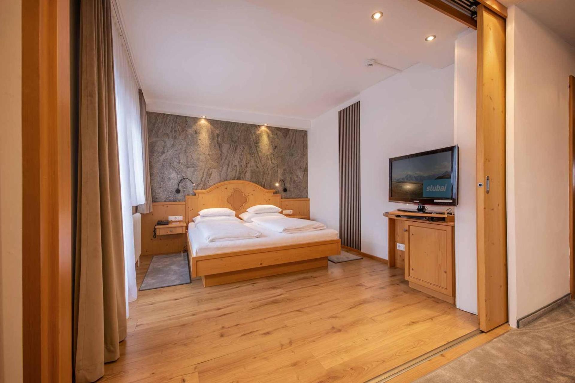Familien- & Vitalhotel Auenhof Fulpmes Extérieur photo